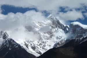 Linzhi Namjagbarwa Mountain